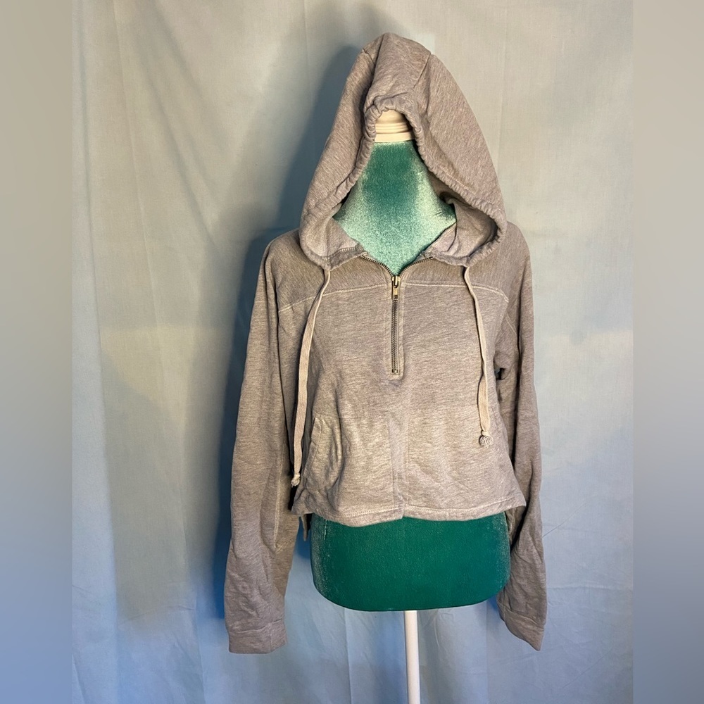 BDG cropped sweater - Picture 3 of 4